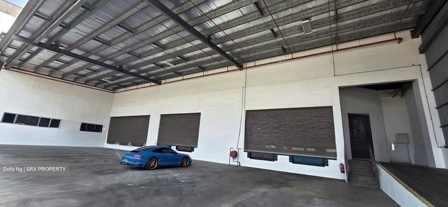 Pioneer Road (D22), Factory #626015251